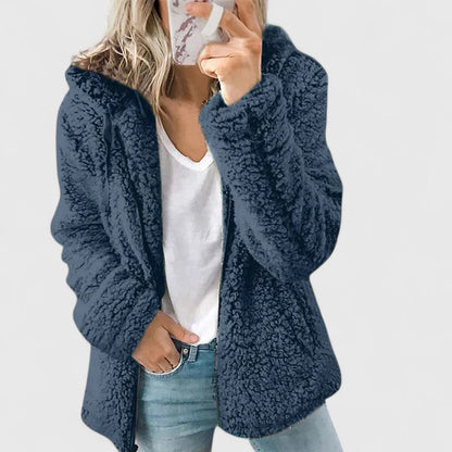 Hylenyahh | Comfortable Jacket by Selouva