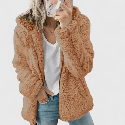 Hylenyahh | Comfortable Jacket by Selouva