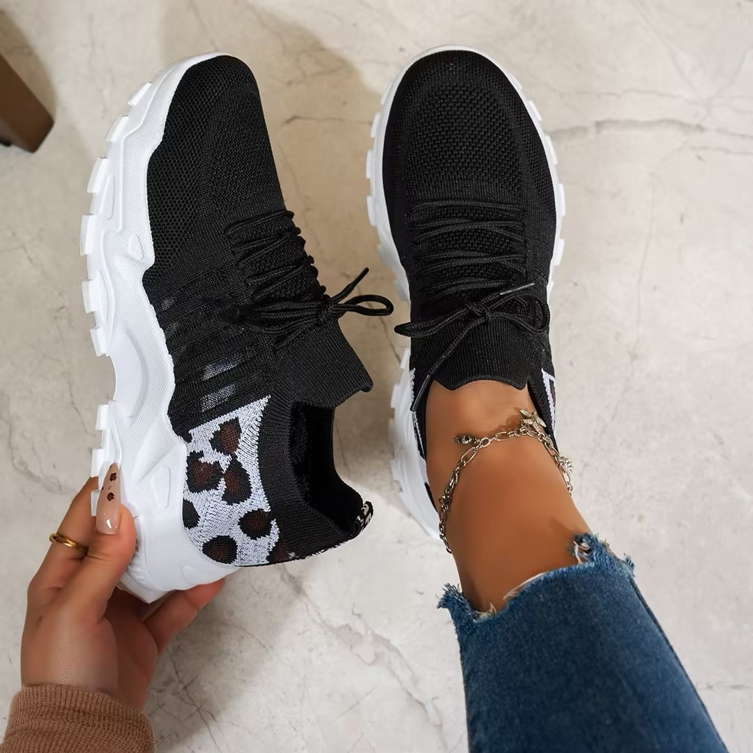 Maica Orthopedic Sneakers With Wide Toe Box For Comfort And Support by Selouva
