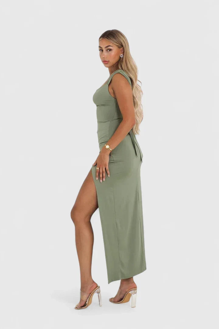 Coralya | Elegant Maxi Dress by Selouva