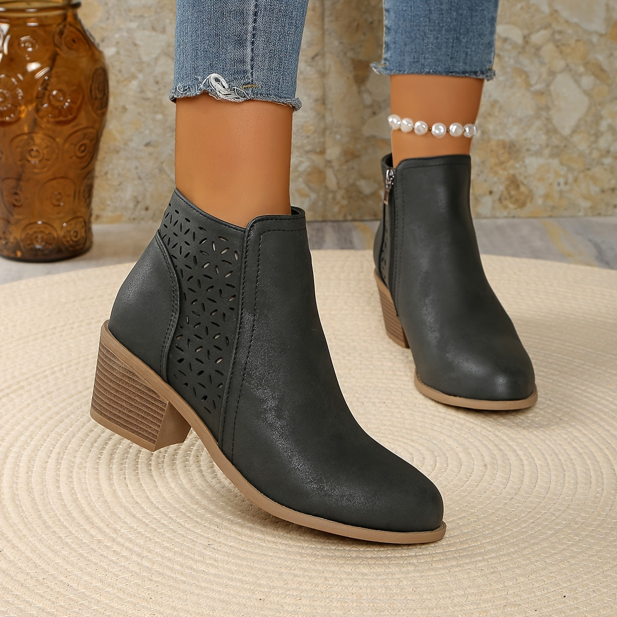 Talen Orthopedic Boots For Comfort And Breathable Design by Selouva