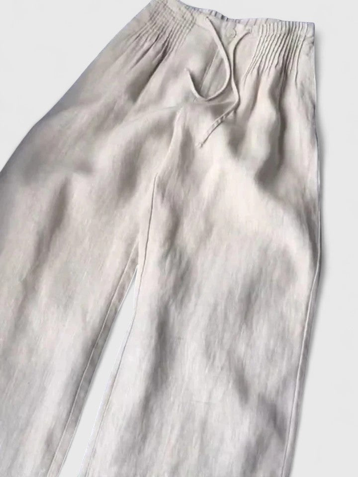 Saree Set With Comfortable Pants For Elegant Flowing Drapes by Selouva