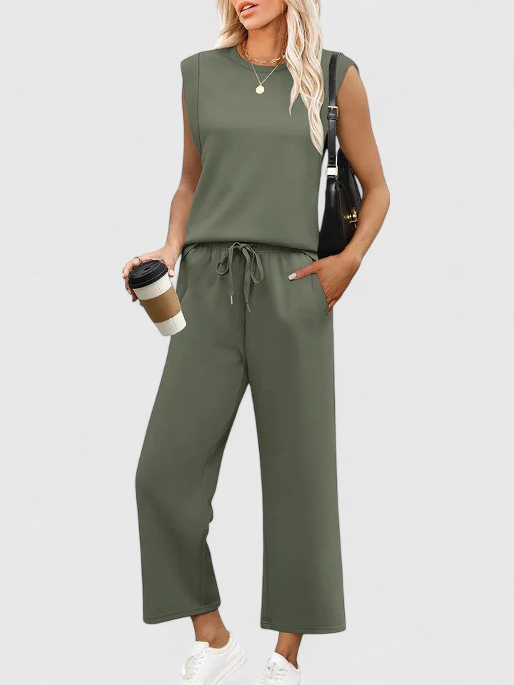 Women's Two-Piece Set Round Neckline by Selouva