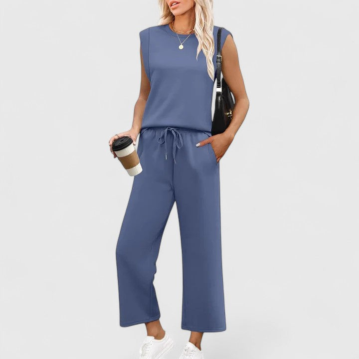 Women's Two-Piece Set Round Neckline by Selouva