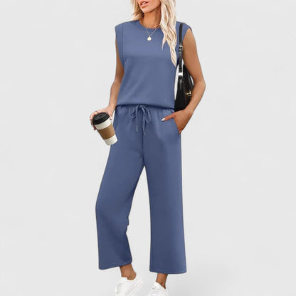 Women's Two-Piece Set Round Neckline by Selouva